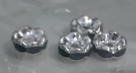 * artnr rop2,11.2 Rondeller 8x3mm. Färg se bild