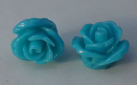 ¤artnr. öpr8.1Ljusblå resin rosor, 10 mm