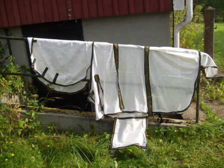 Stl 115. Nytt flugtäcke. 